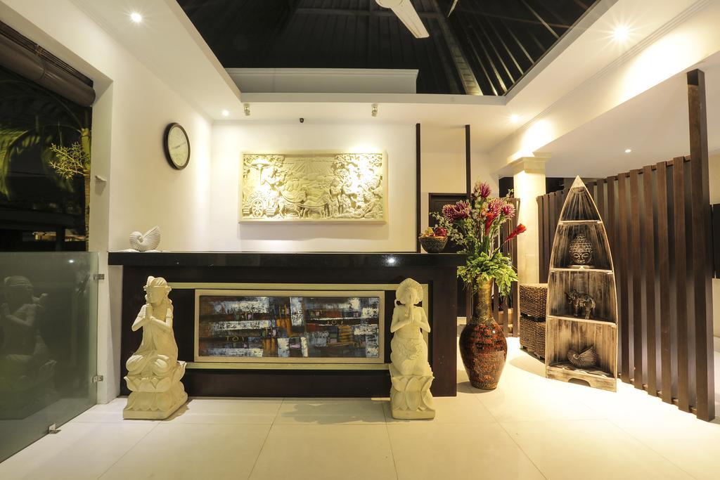 Blue Marlin Legian Villa Buitenkant foto