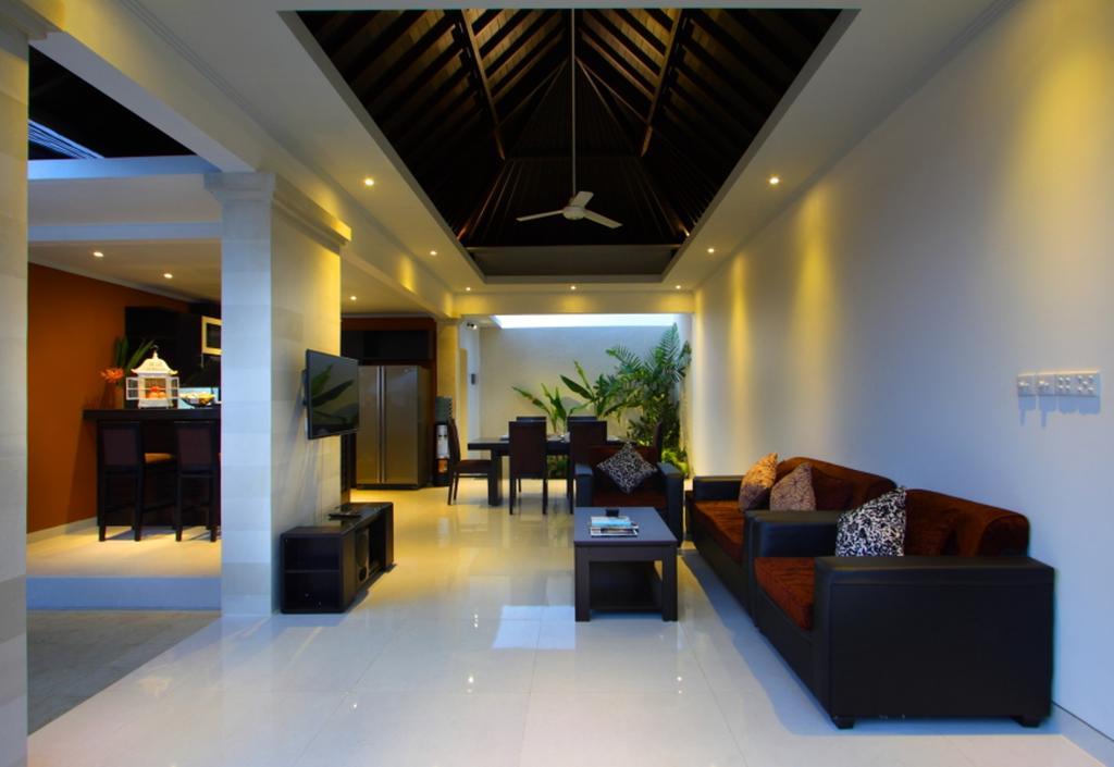 Blue Marlin Legian Villa Kamer foto